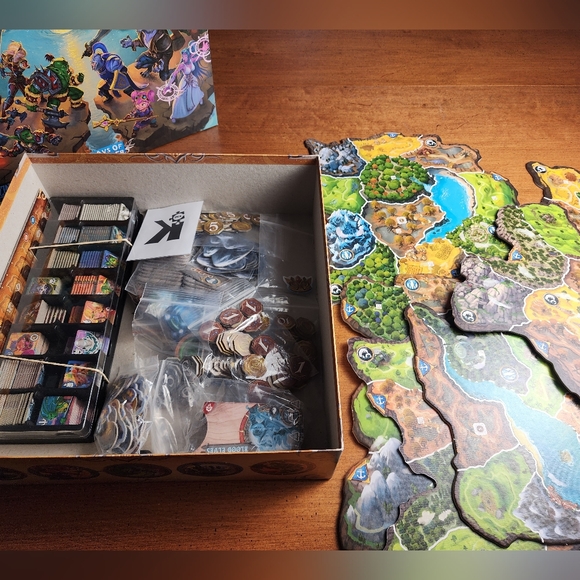 Small World of Warcraft-Board Game - Picture 5 of 6
